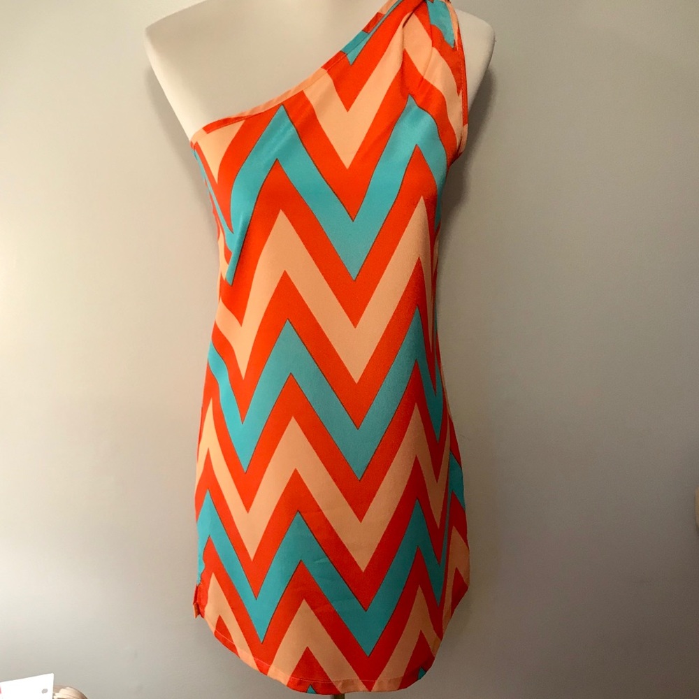 Tyche Chevron One Shoulder Blouse